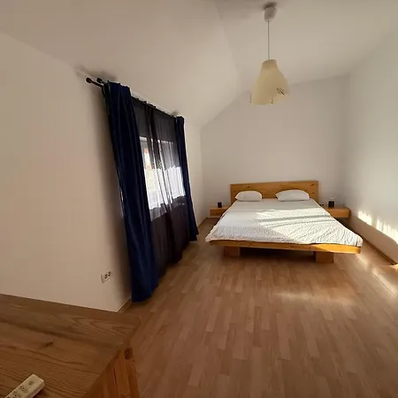 News 부쿠레슈티